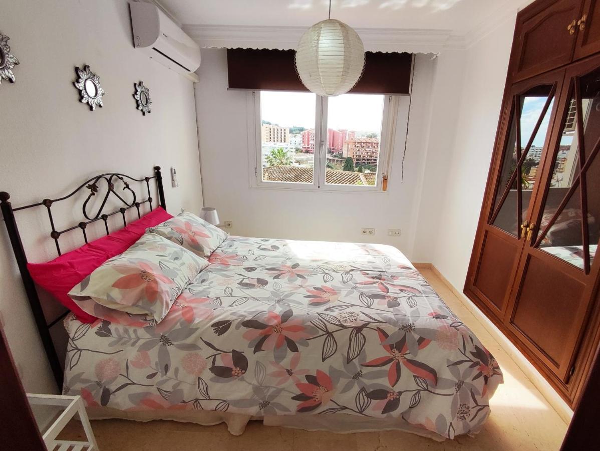 2Bdr Sunny Apartment With Pool And Private Parking In Benalmadena Exterior photo