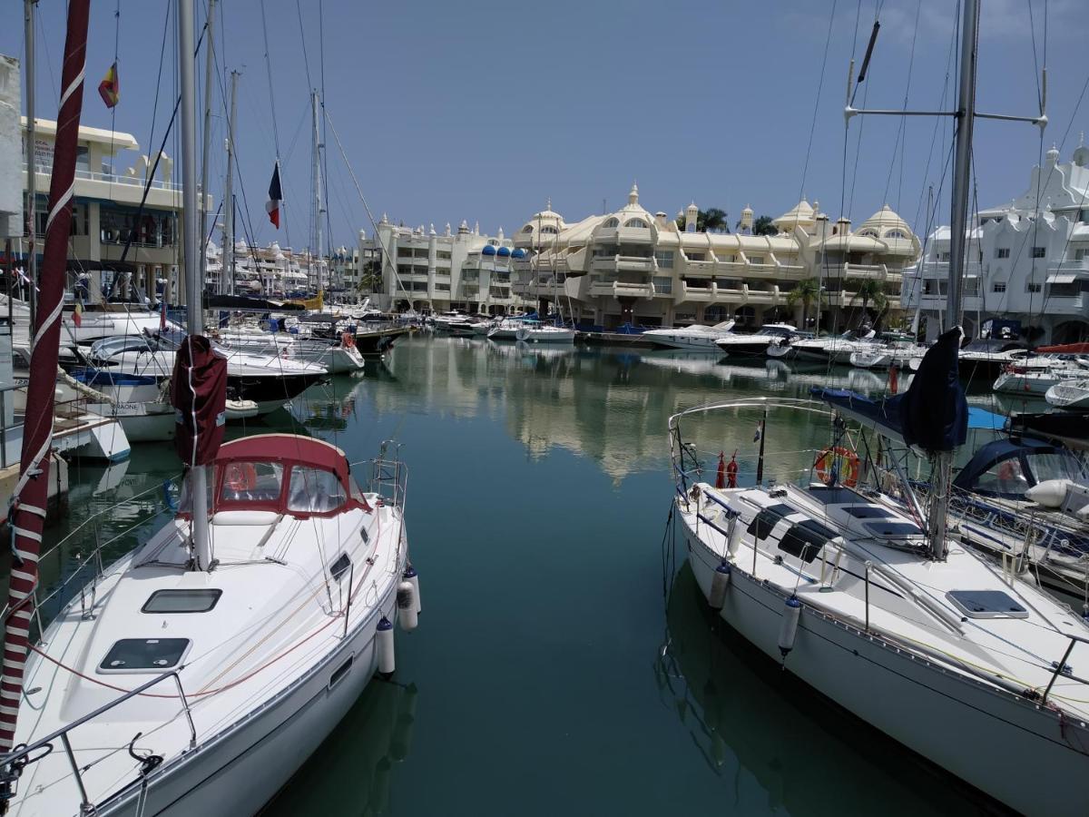 2Bdr Sunny Apartment With Pool And Private Parking In Benalmadena Exterior photo