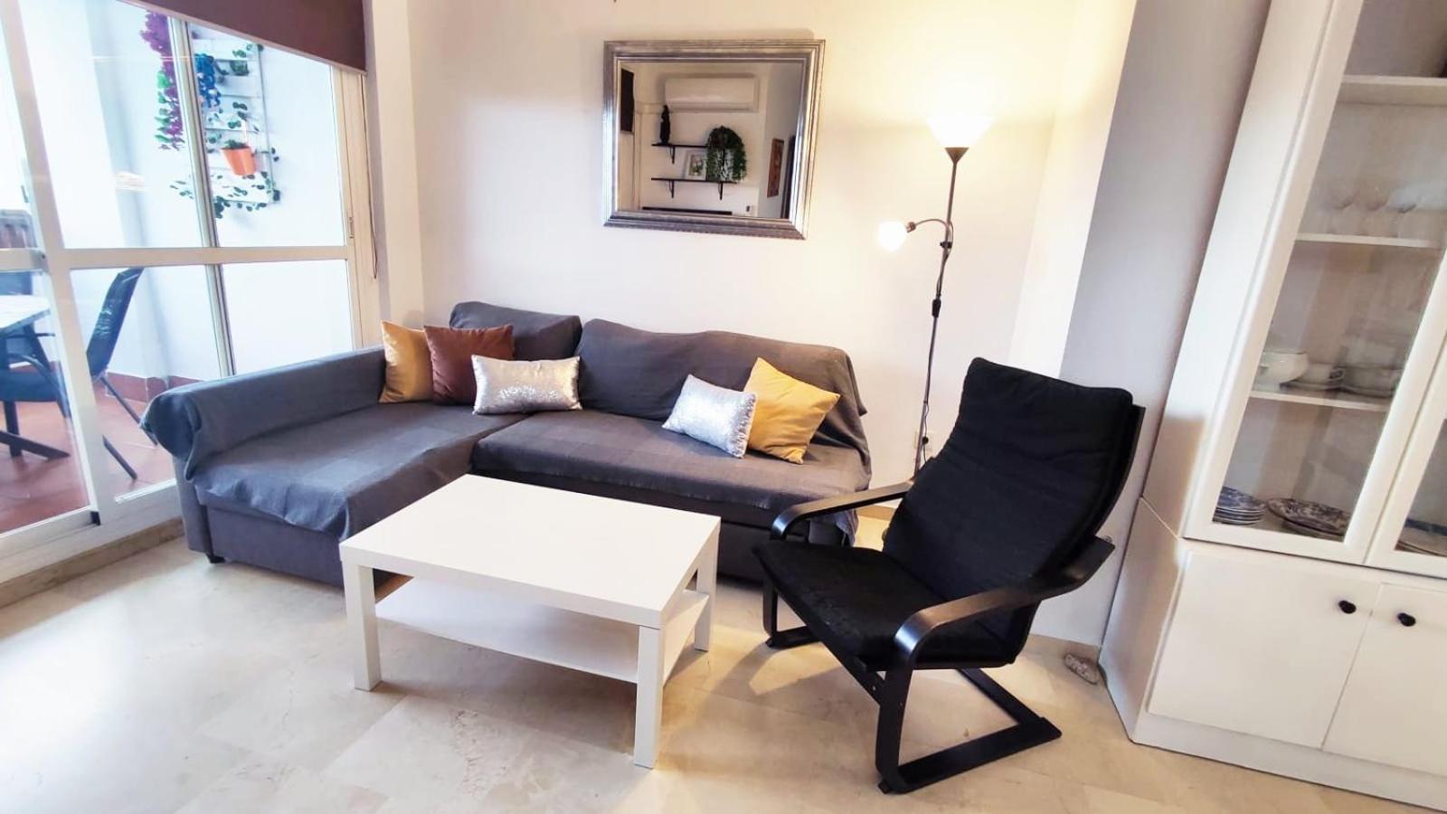 2Bdr Sunny Apartment With Pool And Private Parking In Benalmadena Exterior photo